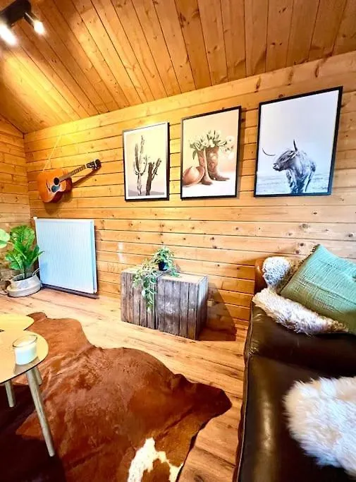 Holiday home Cozy Chalet With Garden And Jacuzzi Near Amsterdam Vijfhuizen Netherlands